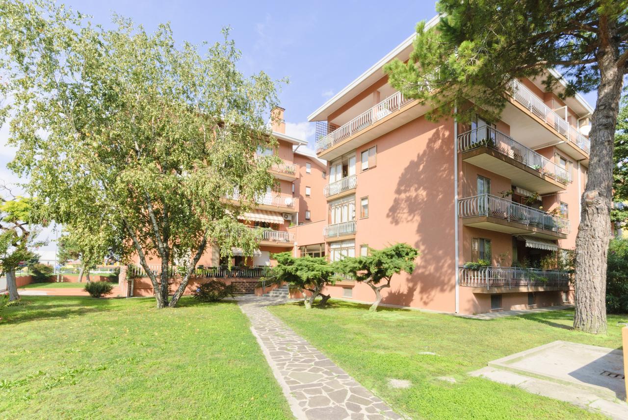 Appartement Beatrice à Caorle Extérieur photo
